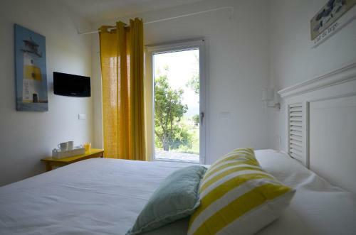 Hostal Villa Porto Sul Magra