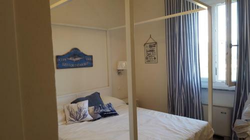 Hostal Villa Porto Sul Magra