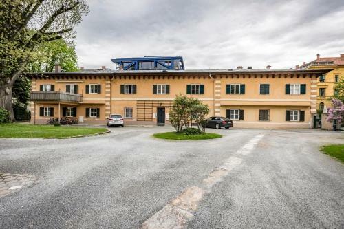 Apartamento Green Flat-garden View - Beside Kf Uni ? Parking Included