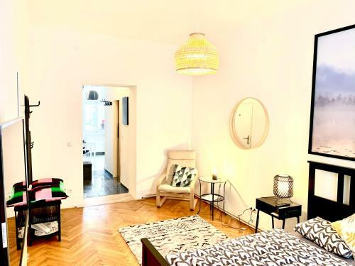 Urban Contactless Apartment