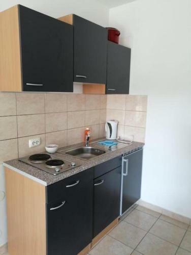Hostal Apartmenthaus Beim Lkh Graz