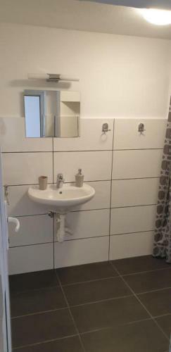 Hostal Apartmenthaus Beim Lkh Graz