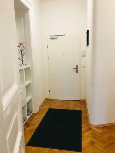 Lilian�s Royal Apartment