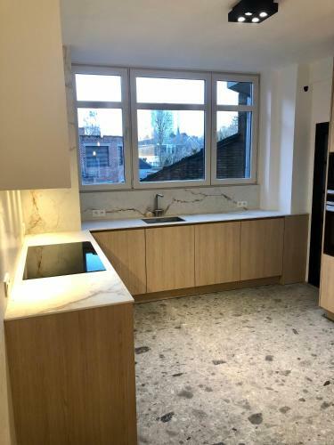 Luxury Two Bedroom Apartment With Bath