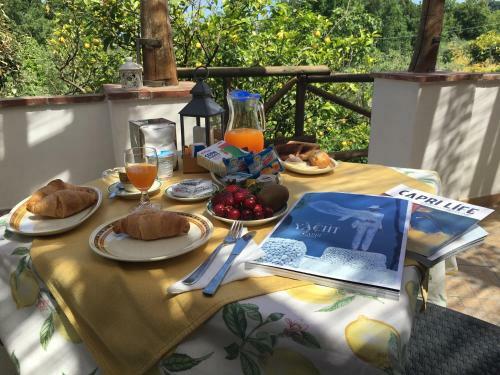 Hostal Relais Villa Anna