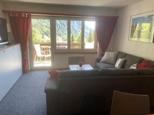 Apartamento 2,5 Pces Accueillant Comme � La Maison
