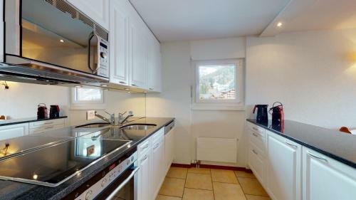 Gonenstein Residence In Leukerbad, Entire Apartment/studio With Balcony