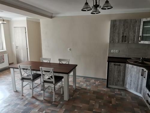 Apartm�ny Hluk
