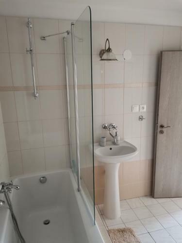 Apartm�ny Hluk