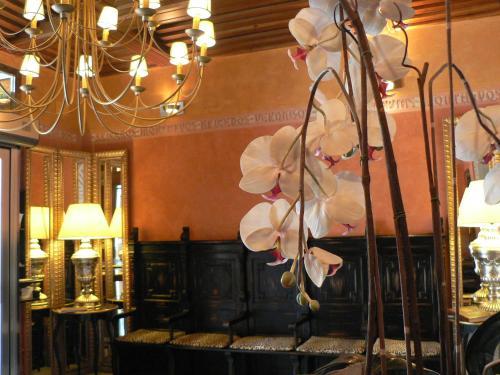 Hostal Posada Real Los Cinco Linajes