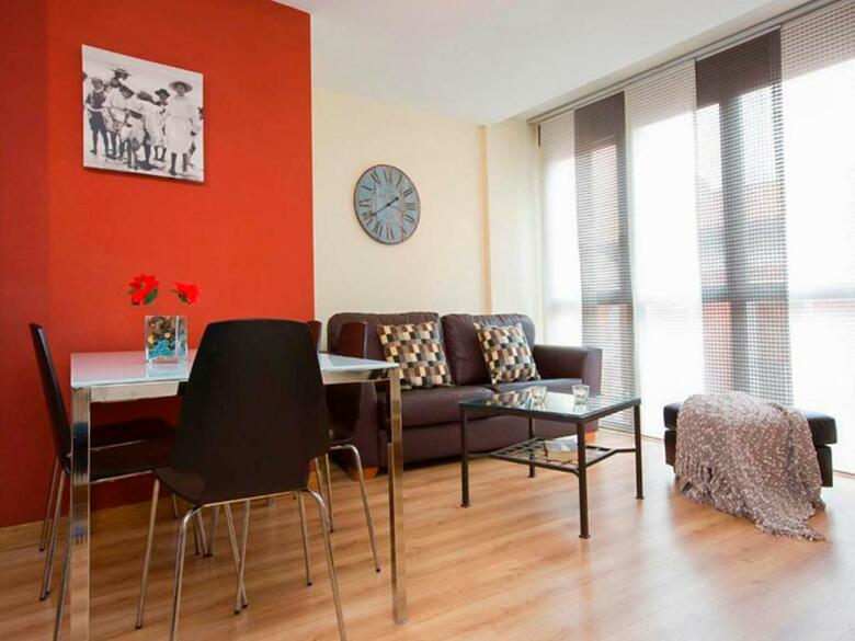 Apartamentos Se�orio De Haro 3000