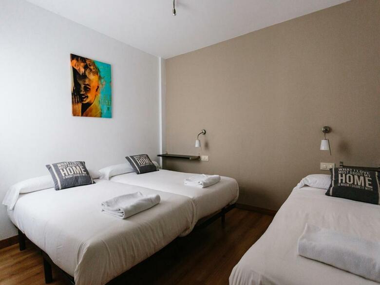 Apartamentos Se�orio De Haro 3000