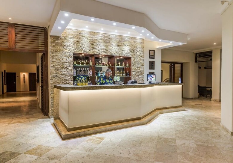 Vistamarina Casa Hotel