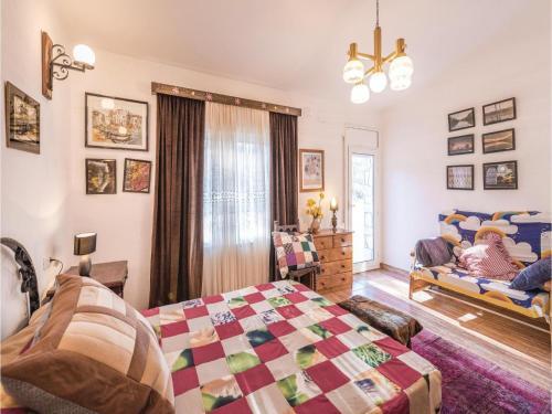 Holiday Home C/ronda Del Paradis