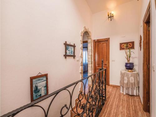 Holiday Home C/ronda Del Paradis