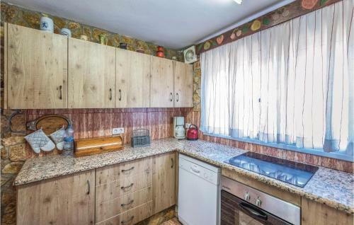 Holiday Home C/ronda Del Paradis