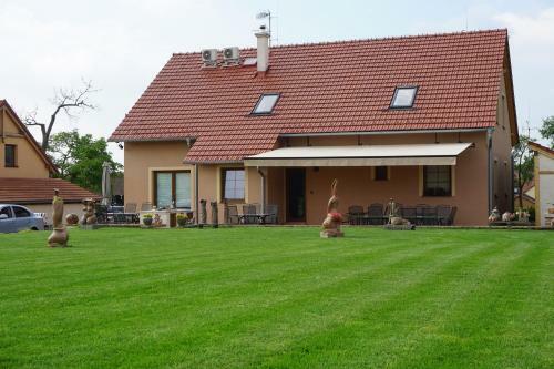 Hostal Penzion U Hrn?�?e