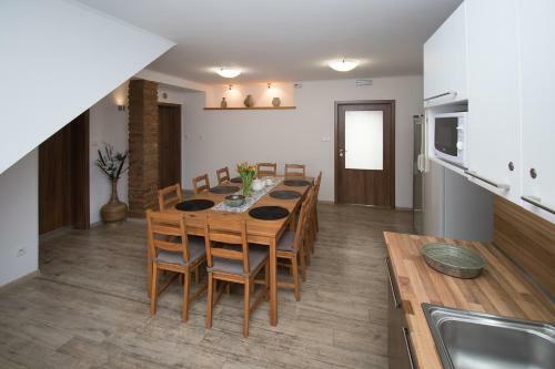 Hostal Penzion U Hrn?�?e