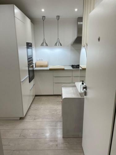 Cosy Apartmant In Hodon�n