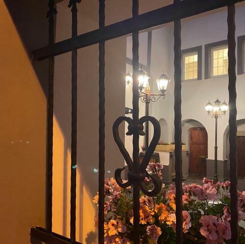 Sg Apartm�nov� D?m Ho?ice
