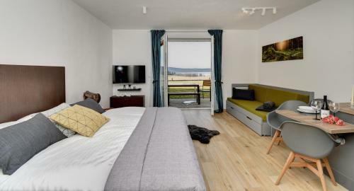 Apartm�n Lipno - Dv? Z�toky