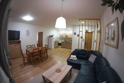 Apartm�n Star� ?kola