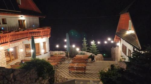 Hostal Penzion Bawaria