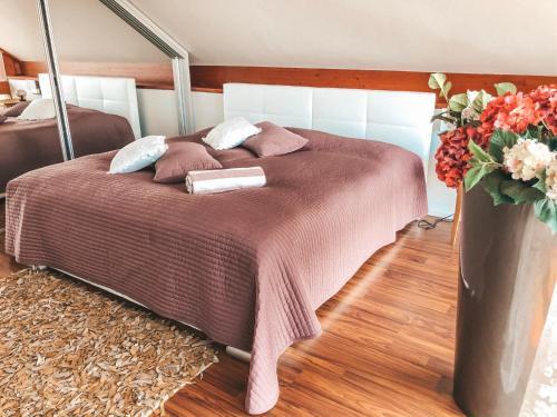 Villa Orl� Hn�zdo 853