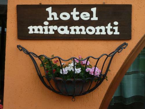 Hotel Albergo Miramonti Dependance