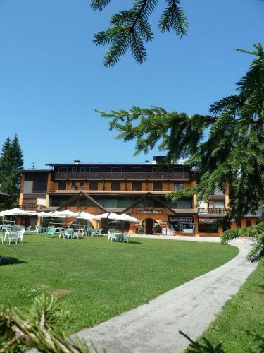 Hotel Albergo Miramonti Dependance