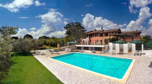 Il Casale Degli Ulivi B&B