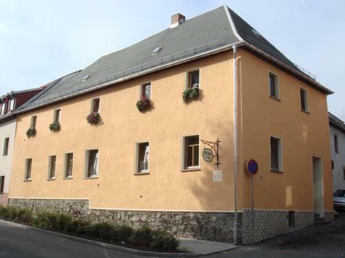 Hostal Pension & Ferienwohnung Br�ckner