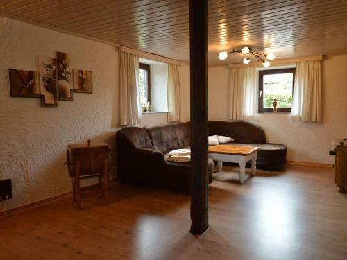 Comfortable House With Spacious Garden In Rustic And Wooded Surroundings