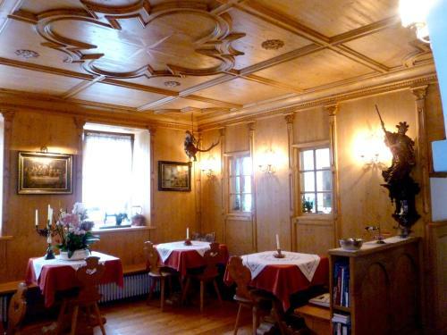 Hostal Cadore Haus
