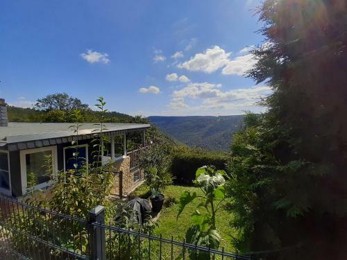 Bungalow Schwarzatalblick In Bad Blankenburg Ortsteil B�hlscheiben