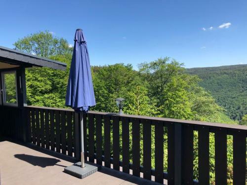Bungalow Schwarzatalblick In Bad Blankenburg Ortsteil B�hlscheiben