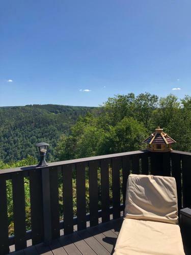 Bungalow Schwarzatalblick In Bad Blankenburg Ortsteil B�hlscheiben