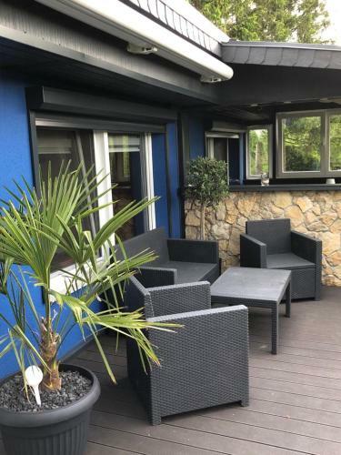 Bungalow Schwarzatalblick In Bad Blankenburg Ortsteil B�hlscheiben