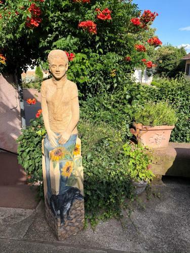 Apartamento Haus Waldblick - Ferienwohnung Sonnenpl�tzchen, Bad Bergzabern