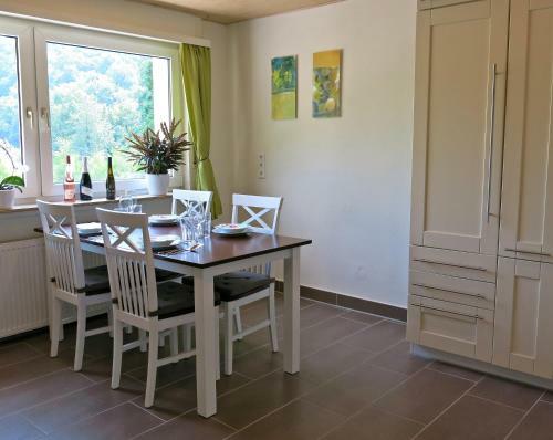 Apartamento Roosartige Ferien - Ferienwohnung Am Weiherturm