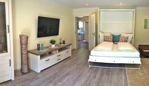 Apartamento Roosartige Ferien - Ferienwohnung Am Weiherturm