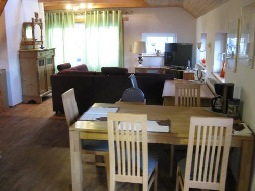 Apartamento Ferienwohnung Broschinski