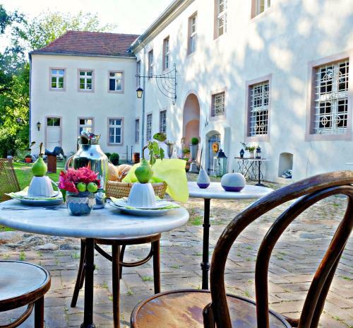 Hostal Kultur B&B Schloss Neuenhagen