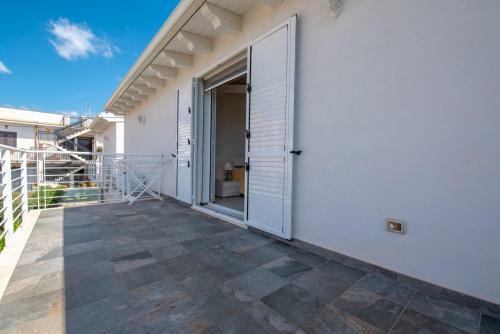Apartamento Holiday Villa White