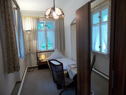 Hostal Kurheim Haus Linde