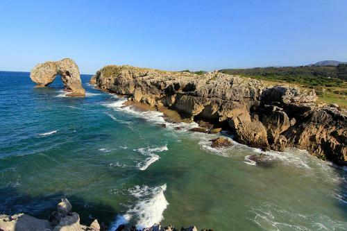 Apartamentos Rurales " Les Escueles De Coll�a"