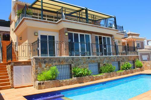 Villa Canovas Vista Lara