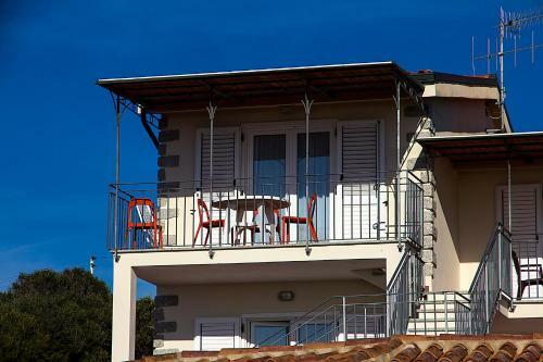 Gf Apartments Li Seddi