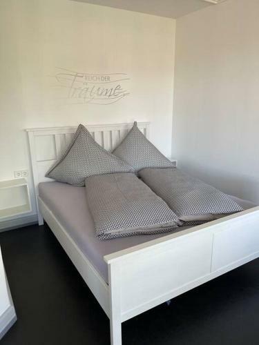 Modernes Apartment Mit Ausblick Stadtnah