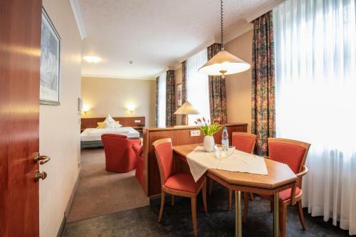 1 Raum Apartment Gro�er Balkon
